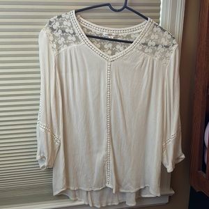 White long sleeve boho top